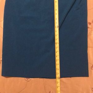 Like NEW Worn only twice Nine West suit skirt